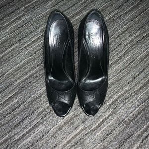 Authentic Black Leather  Gucci Heels 4’ Heel